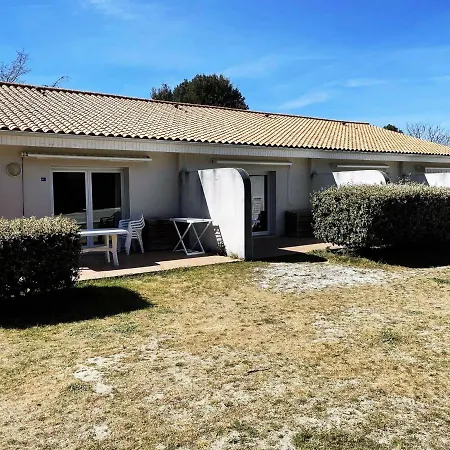 Holiday home On Ile D'oleron Near The Saint-Georges-d'Oleron